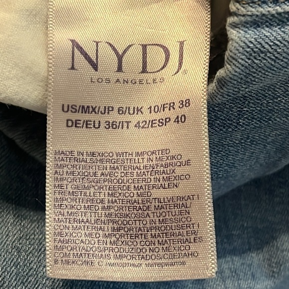 NYDJ Alina Pull On Ankle Jeans Light Wash Size 6 - Picture 10 of 13